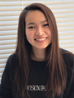 堀内梨沙